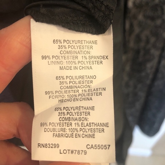 Isaac Mizrahi sleeveless Black faux leather and lace dress size 8 - Picture 9 of 10